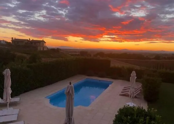 Villa Linnazello - Elegant Pool With Sea View Near Rome/tuscany Tarquinia