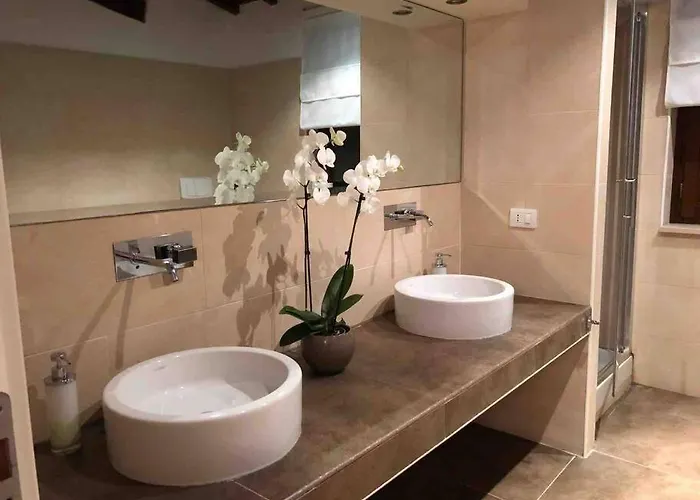 Willa Linnazello - Elegant Pool With Sea View Near Rome/tuscany