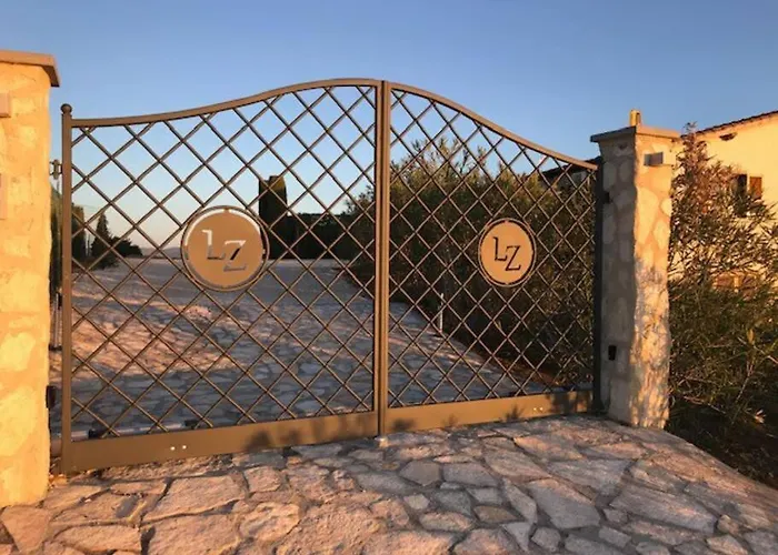 Linnazello - Elegant Pool With Sea View Near Rome/tuscany Willa Tarquinia